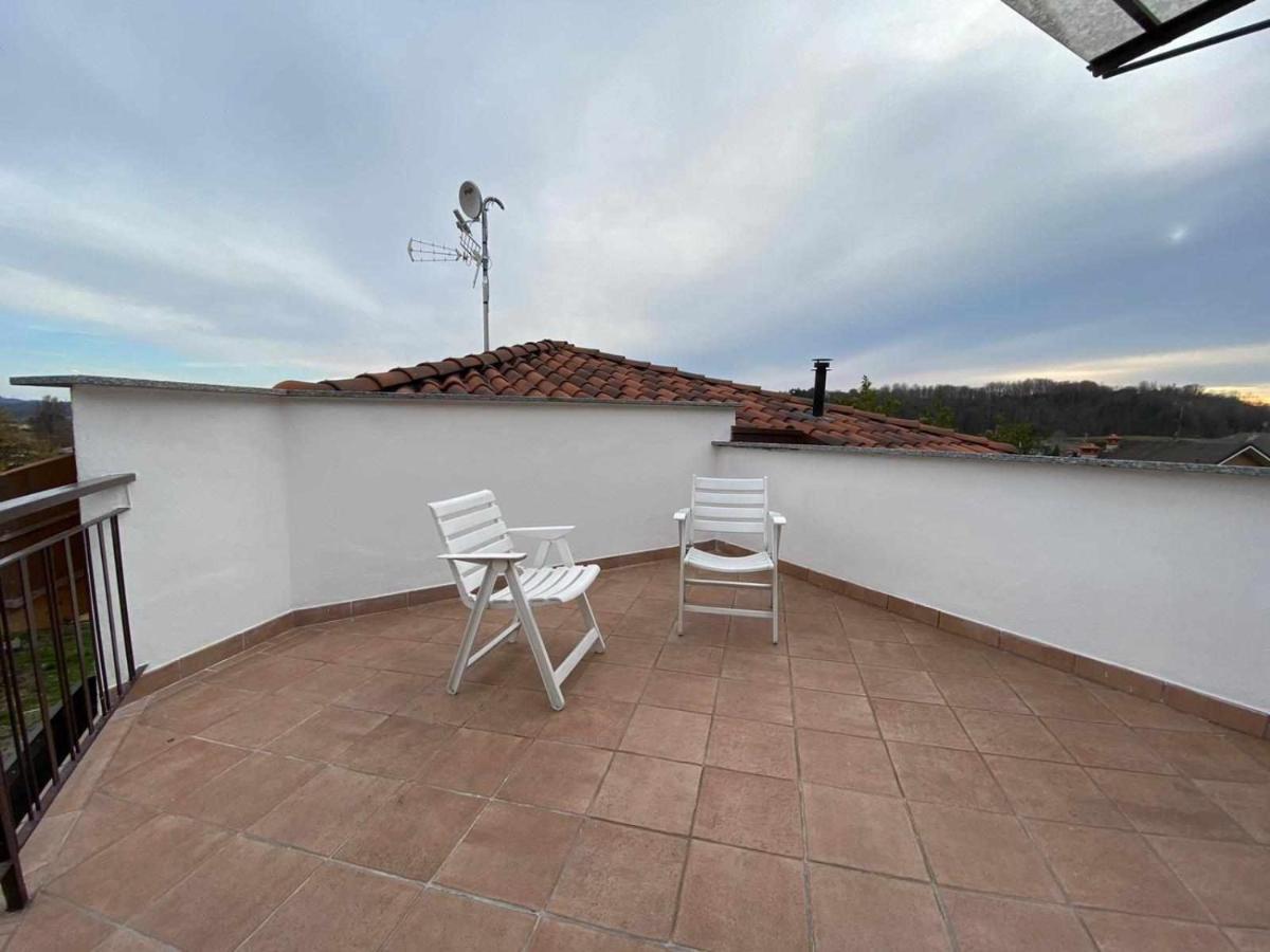 Casa Vacanza Amelia Bosisio Parini エクステリア 写真